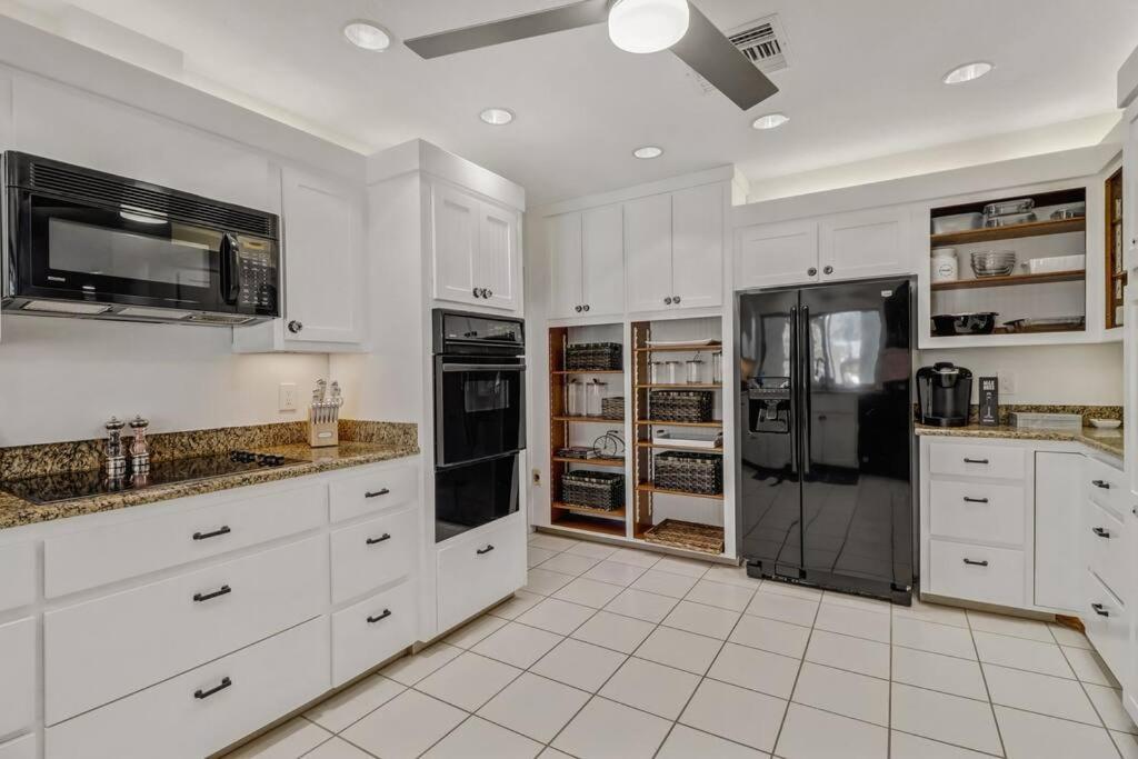 House W/ Heated Pool In Naples 5 Min To Beach エクステリア 写真